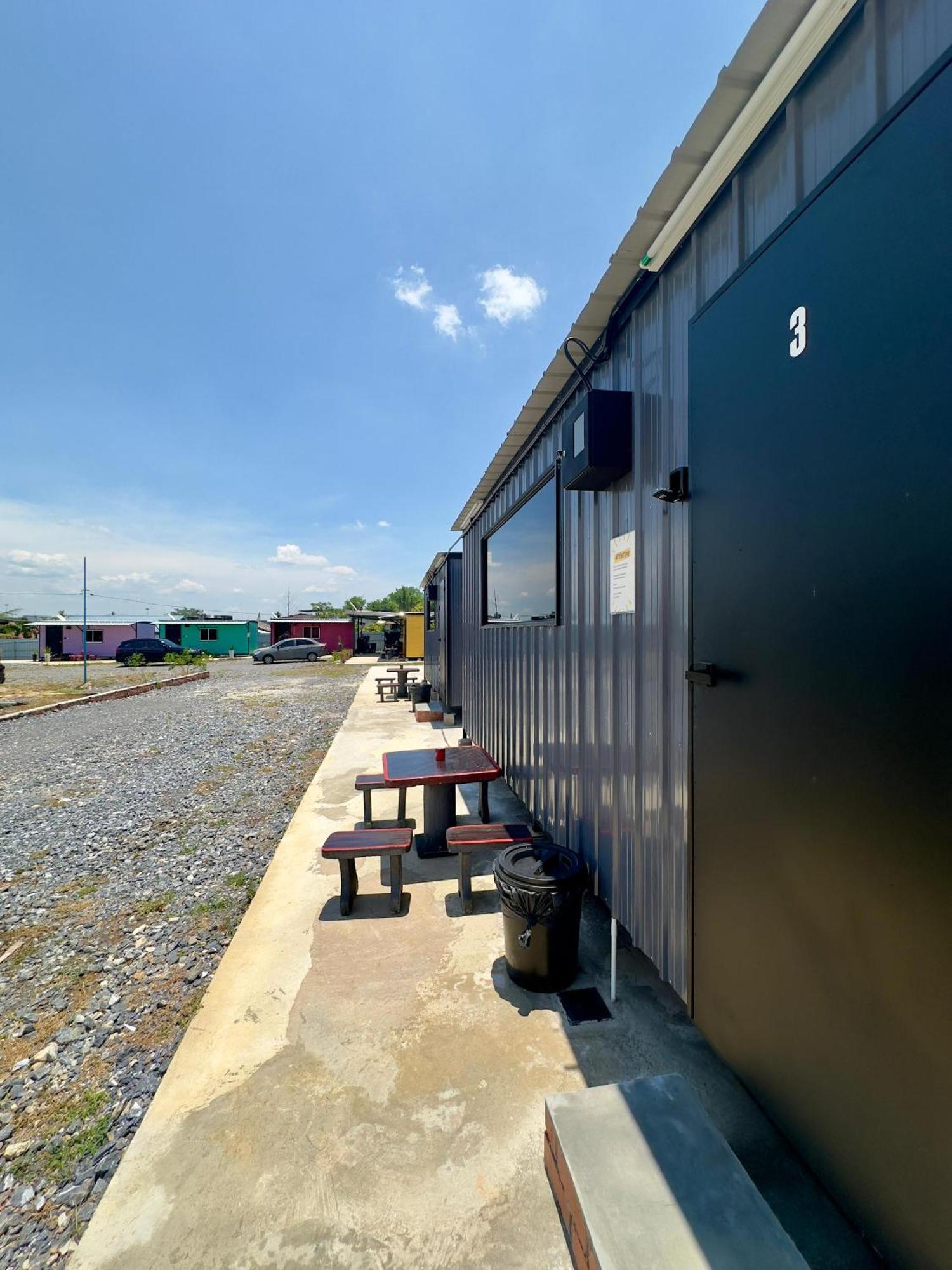 Padang Besar Gray Cabin Eksteriør billede