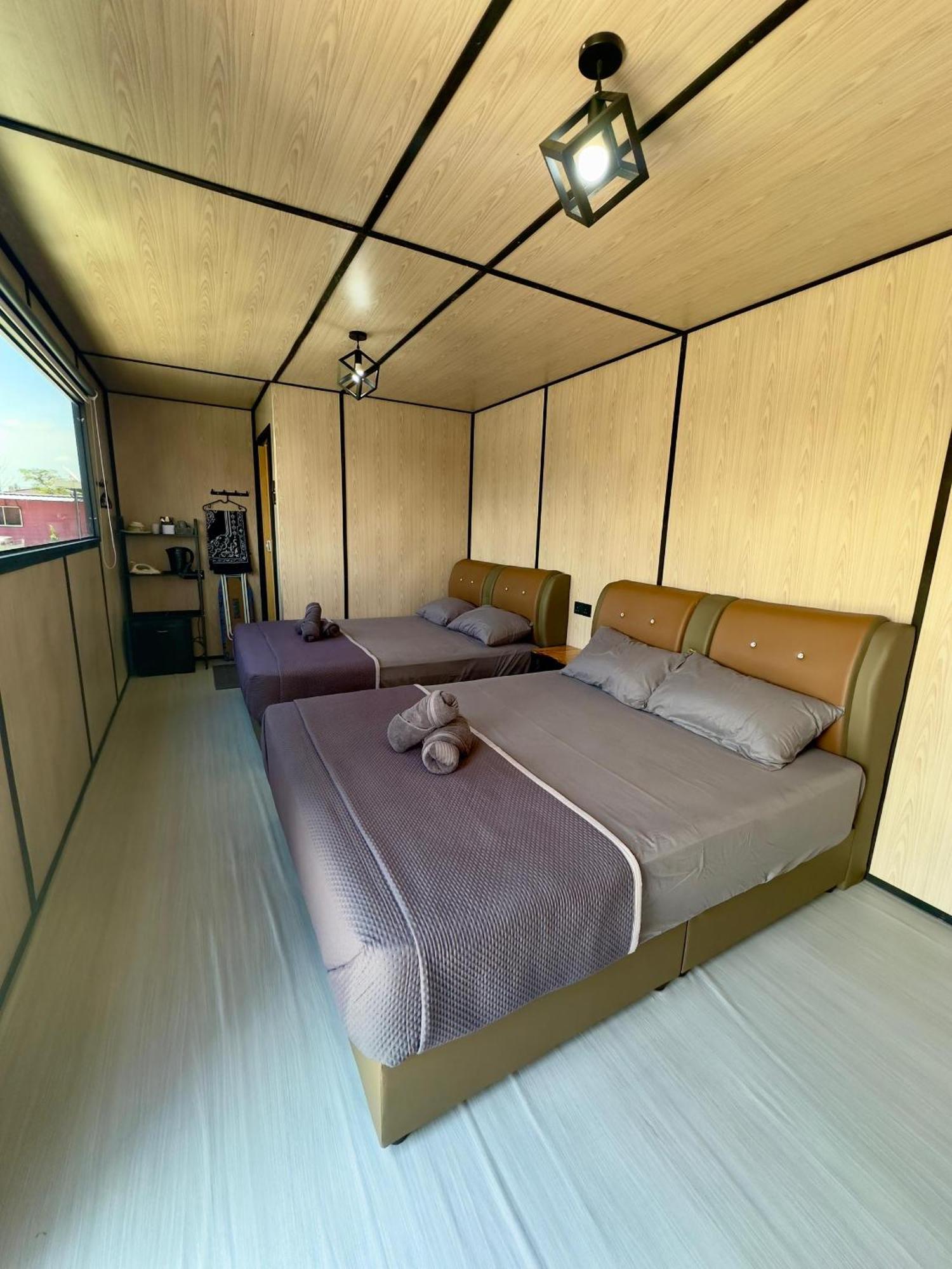 Padang Besar Gray Cabin Eksteriør billede